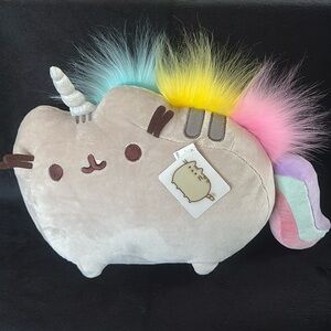 Gund Pusheen Pusheenicorn Rainbow Mane and Tail Squishy Stuffed Animal NWT